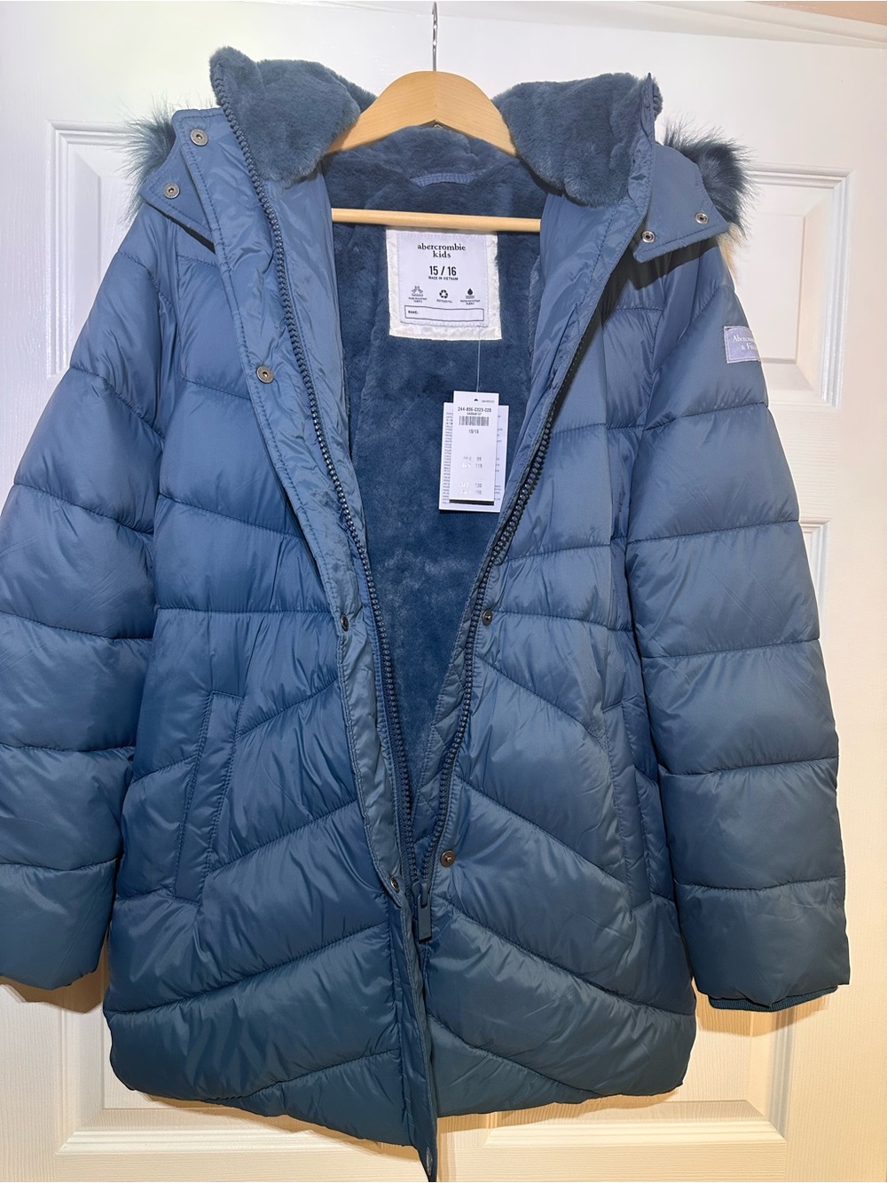 abercrombie kids Teal Blue Quilted Hooded Puffer Coat with Faux Fur Trim